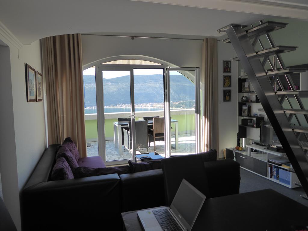 Apartment Cindy Херцег-Нови Экстерьер фото